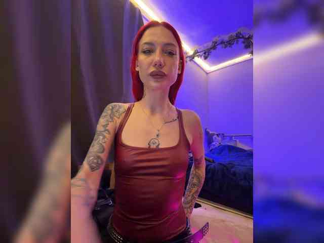 Alina666Mistress webcam