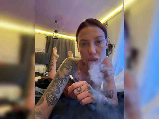 Alina666Mistress webcam
