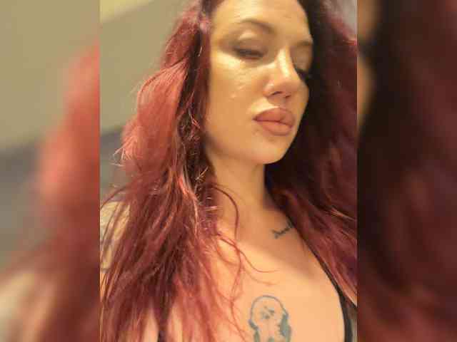Alina666Mistress webcam