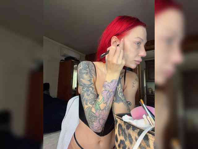 Alina666Mistress webcam