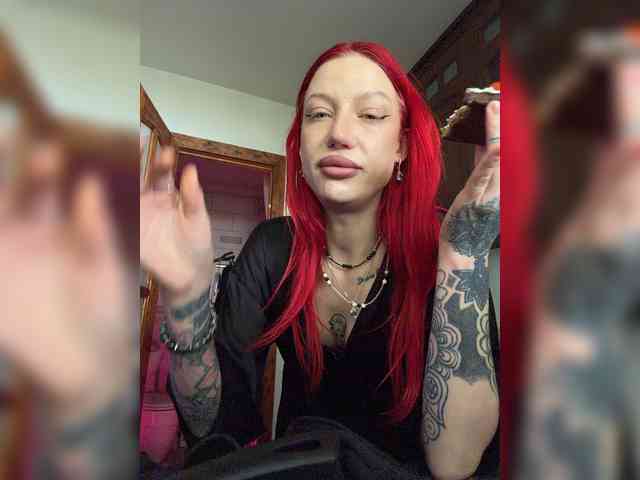 Alina666Mistress webcam