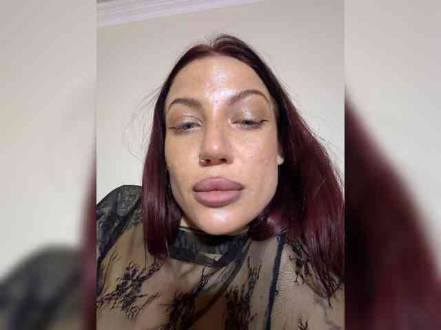 Alina666Mistress webcam