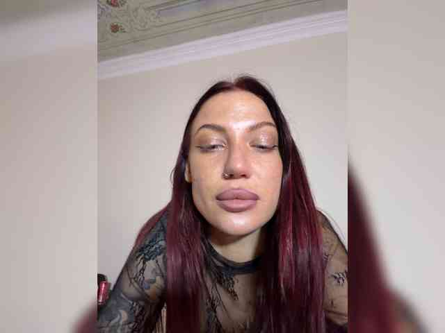 Alina666Mistress webcam