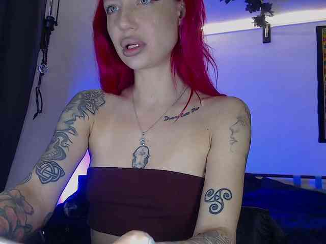 Alina666Mistress webcam