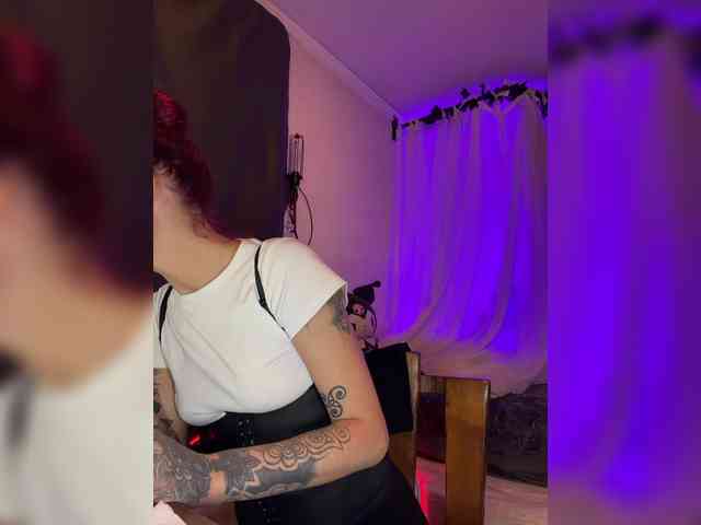 Alina666Mistress webcam