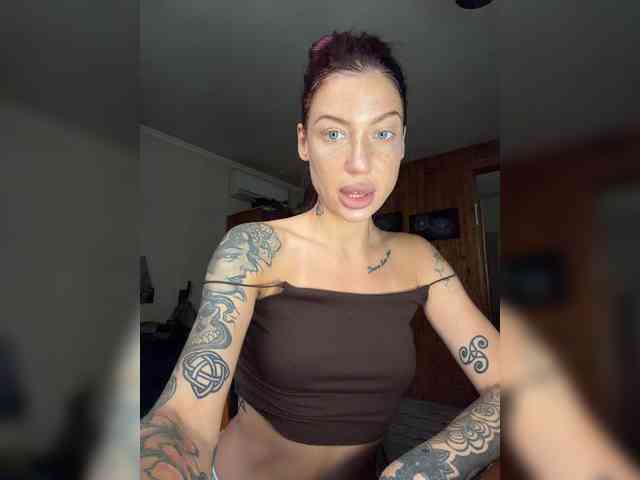 Alina666Mistress webcam