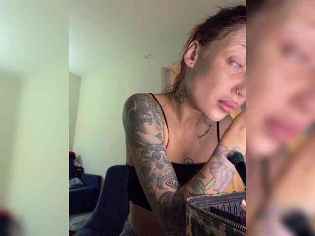 Alina666Mistress webcam