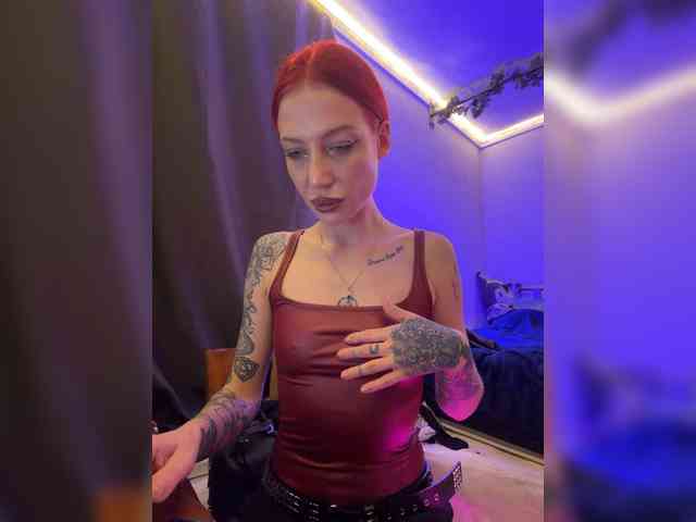 Alina666Mistress webcam