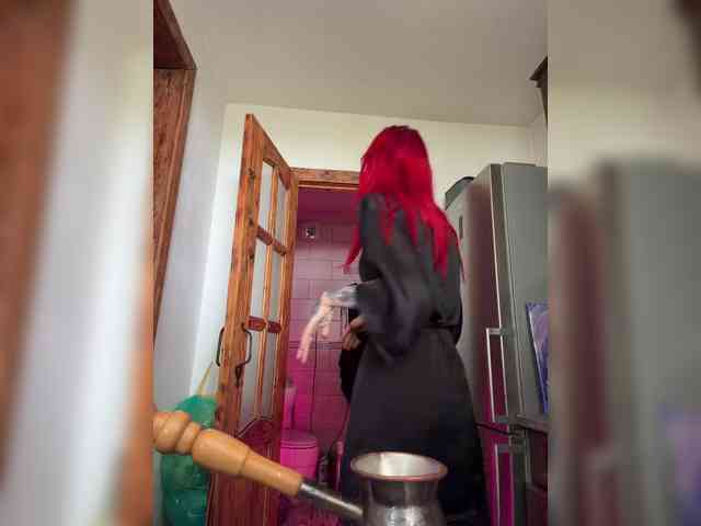 Alina666Mistress webcam