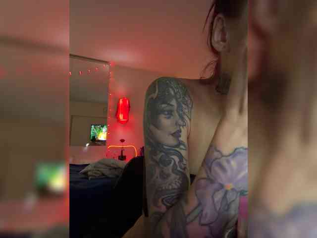 Alina666Mistress webcam