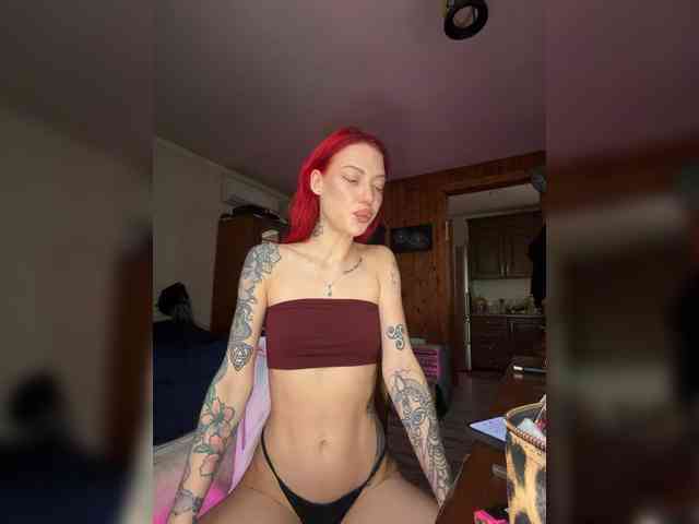 Alina666Mistress webcam