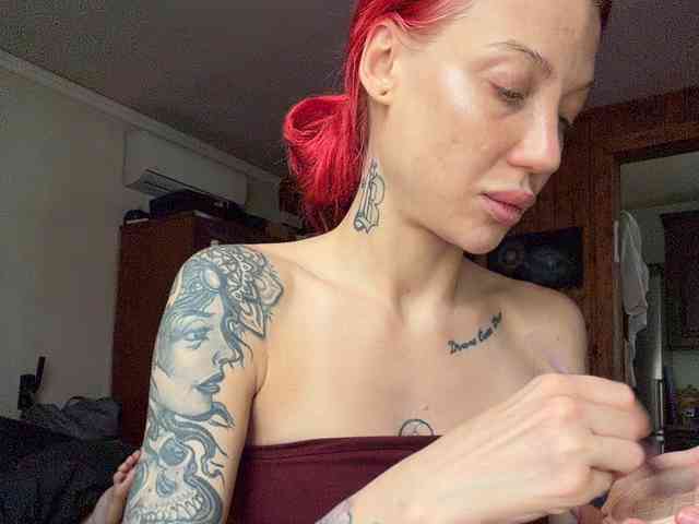 Alina666Mistress webcam