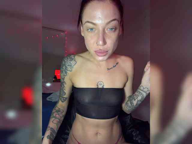 Alina666Mistress webcam