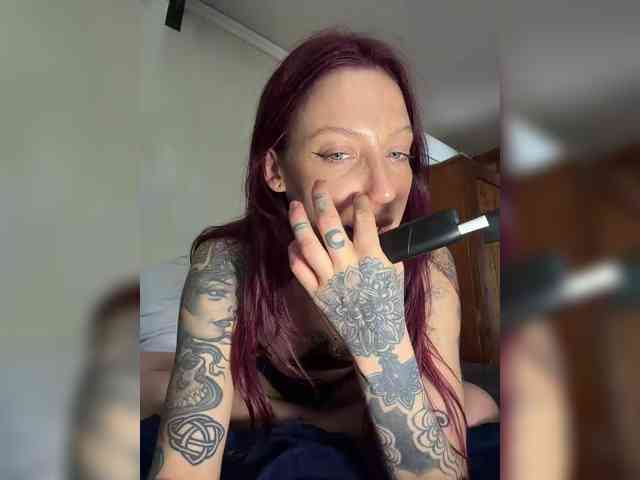 Alina666Mistress webcam