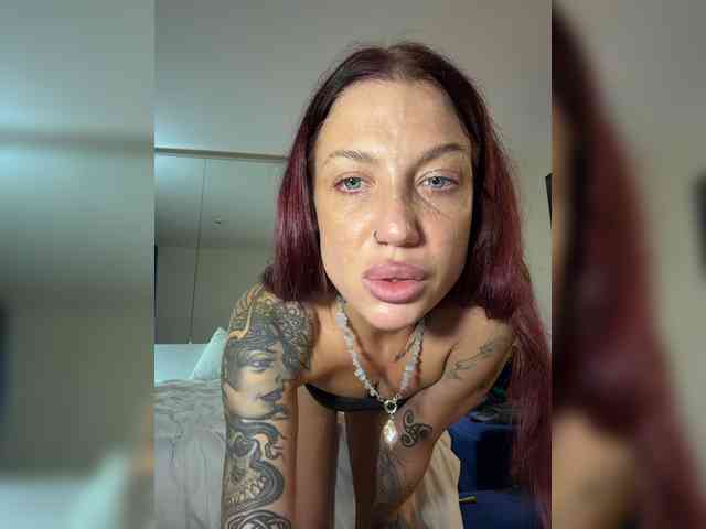 Alina666Mistress webcam