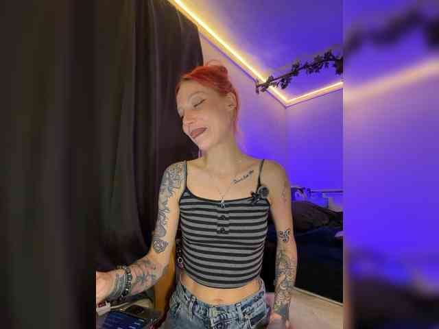 Alina666Mistress webcam