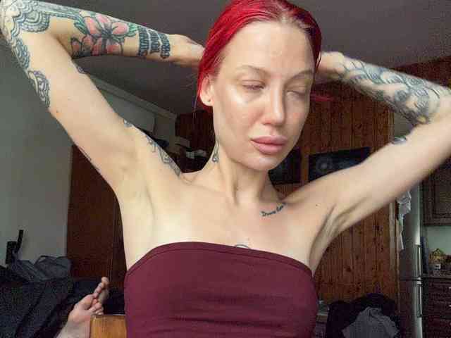 Alina666Mistress webcam