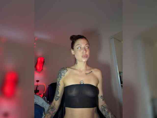 Alina666Mistress webcam