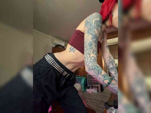 Alina666Mistress webcam