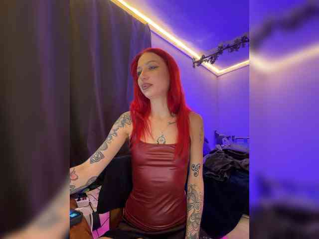 Alina666Mistress webcam