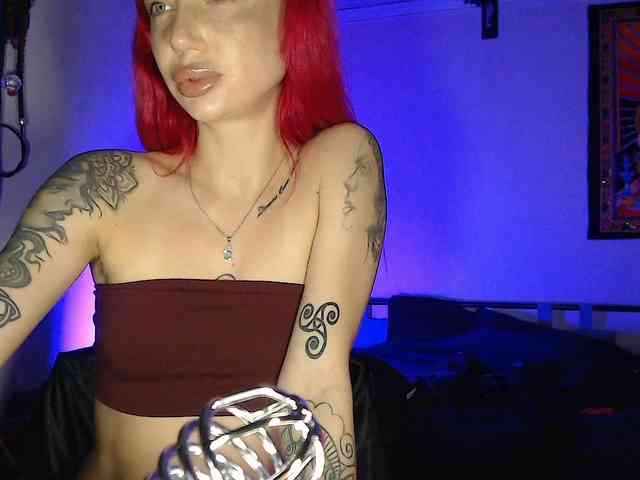 Alina666Mistress webcam