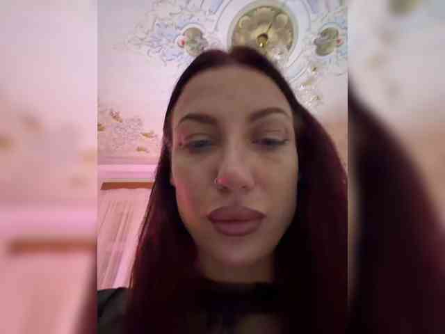 Alina666Mistress webcam