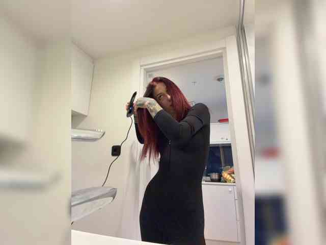 Alina666Mistress webcam