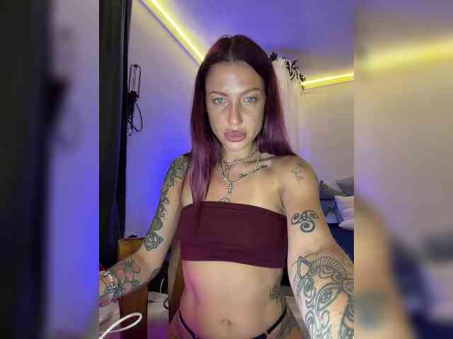 Alina666Mistress webcam