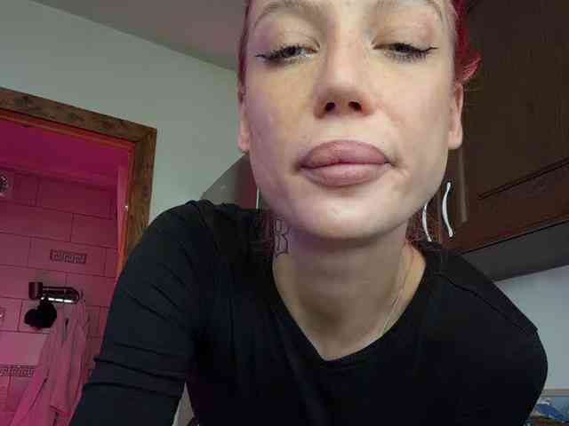 Alina666Mistress webcam