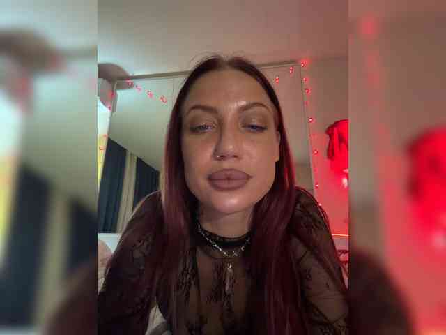 Alina666Mistress webcam