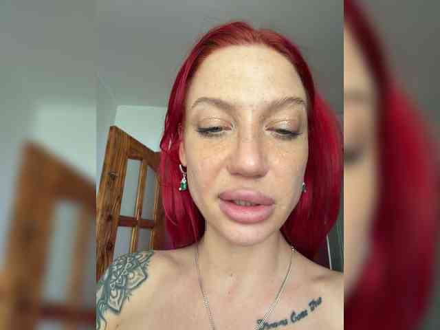 Alina666Mistress webcam