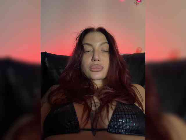 Alina666Mistress webcam