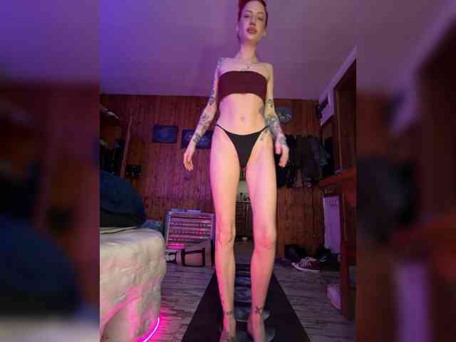 Alina666Mistress webcam