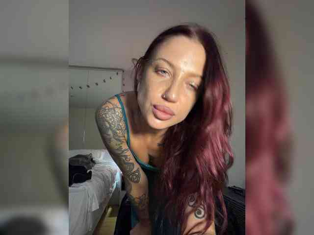 Alina666Mistress webcam