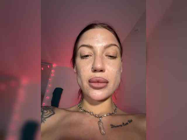 Alina666Mistress webcam