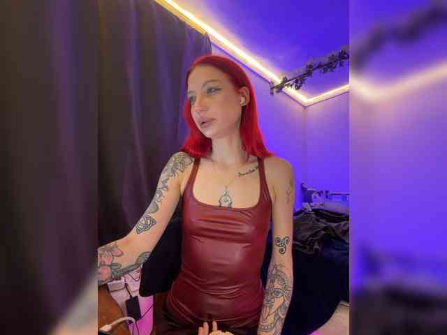 Alina666Mistress webcam