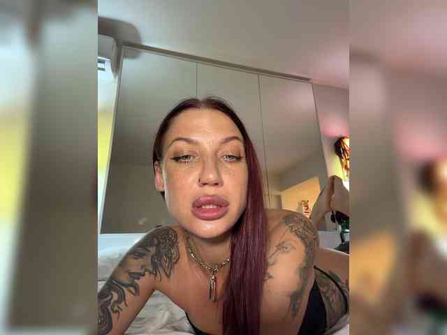 Alina666Mistress webcam
