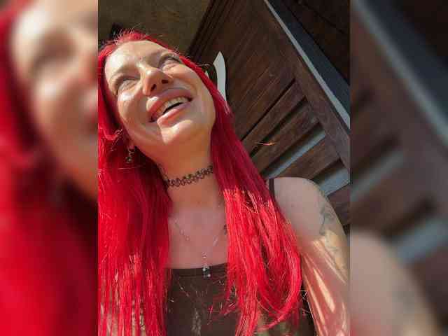 Alina666Mistress webcam