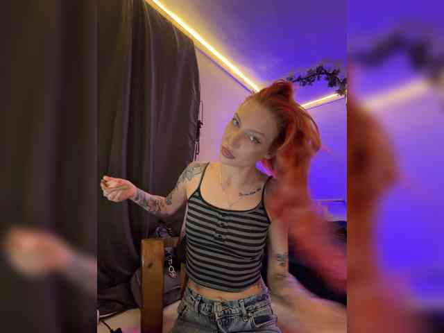 Alina666Mistress webcam