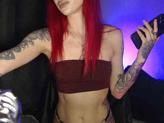 Alina666Mistress webcam