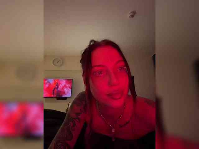 Alina666Mistress webcam