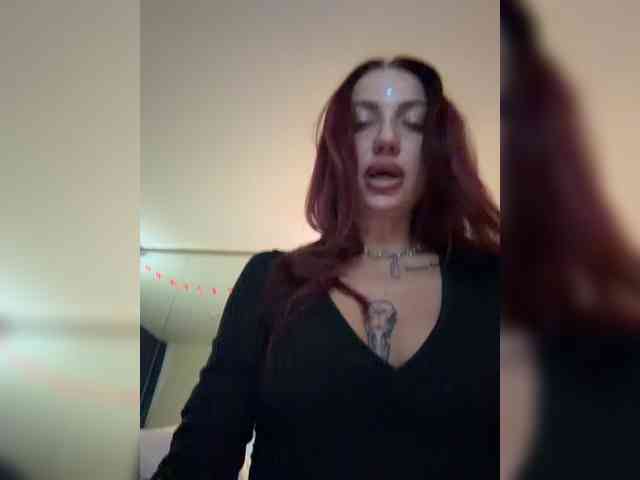 Alina666Mistress webcam