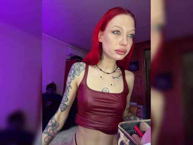 Alina666Mistress webcam