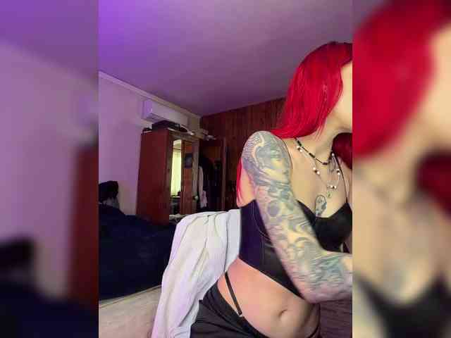 Alina666Mistress webcam