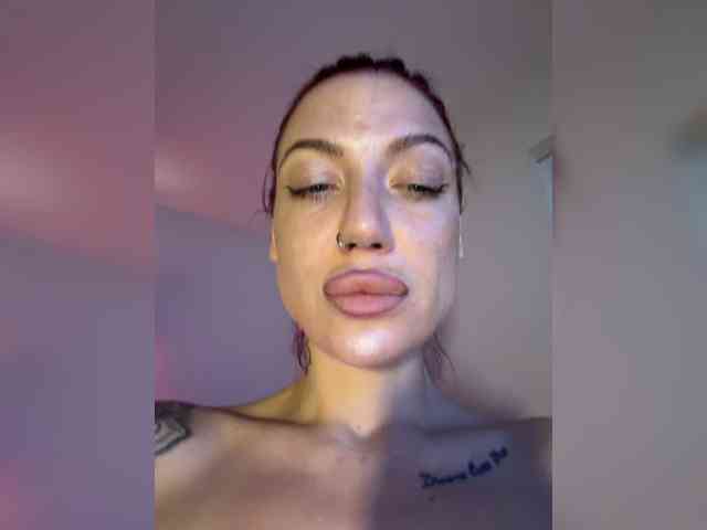 Alina666Mistress webcam