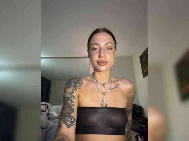 Alina666Mistress webcam
