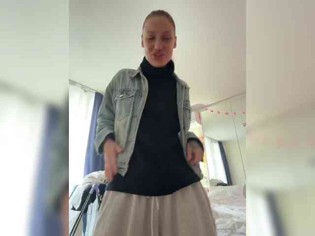 Alina666Mistress webcam