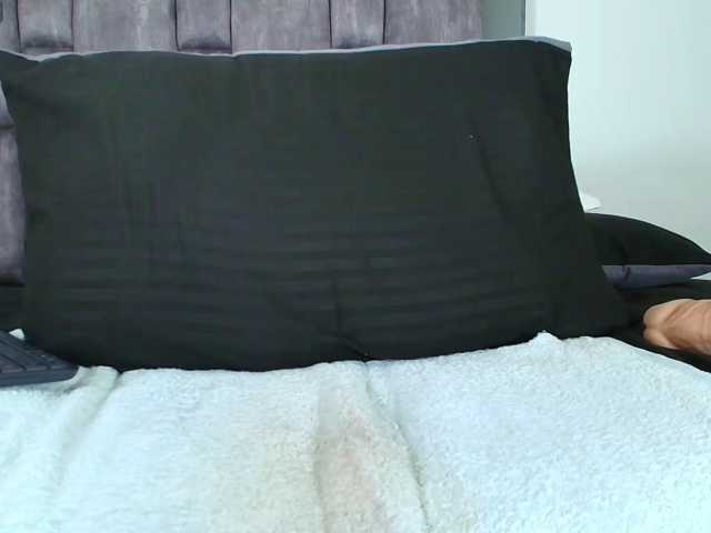 AlicyaOccean live cam preview