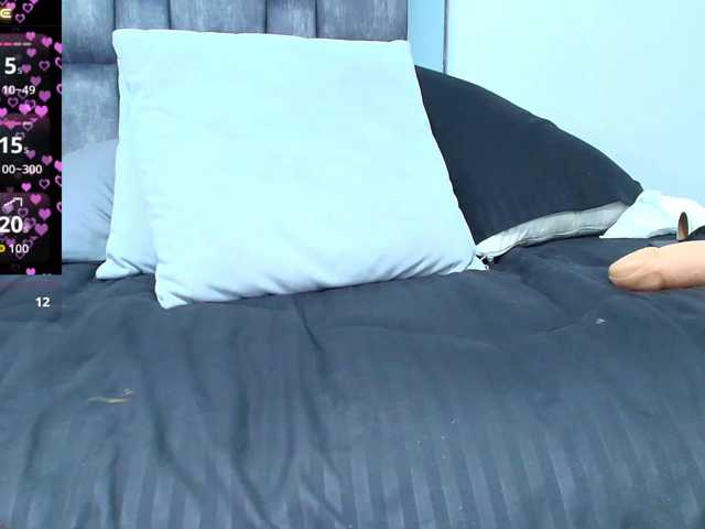 le modèle AlicyaOccean est en webcam porno dans un show sur le site bongacams, il possède les tags suivants: Latino/Hispanic,Brunette,Hairy