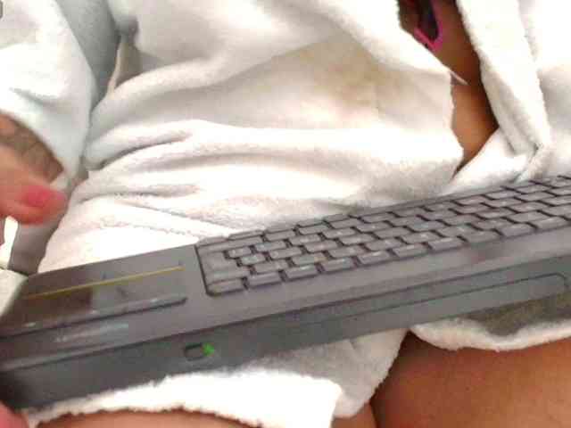 AlicyaOccean webcam